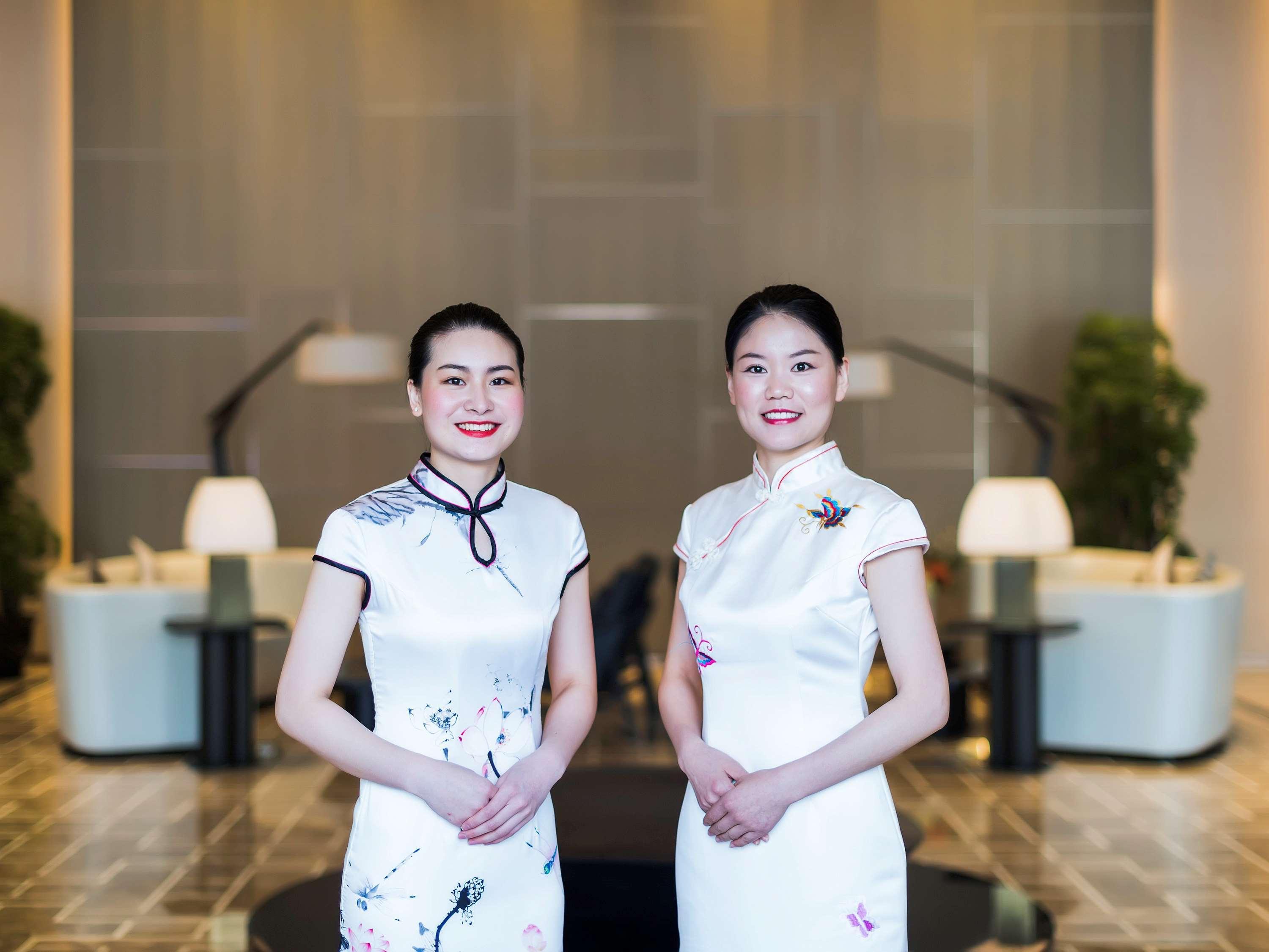 武汉葛洲坝美爵酒店 外观 照片